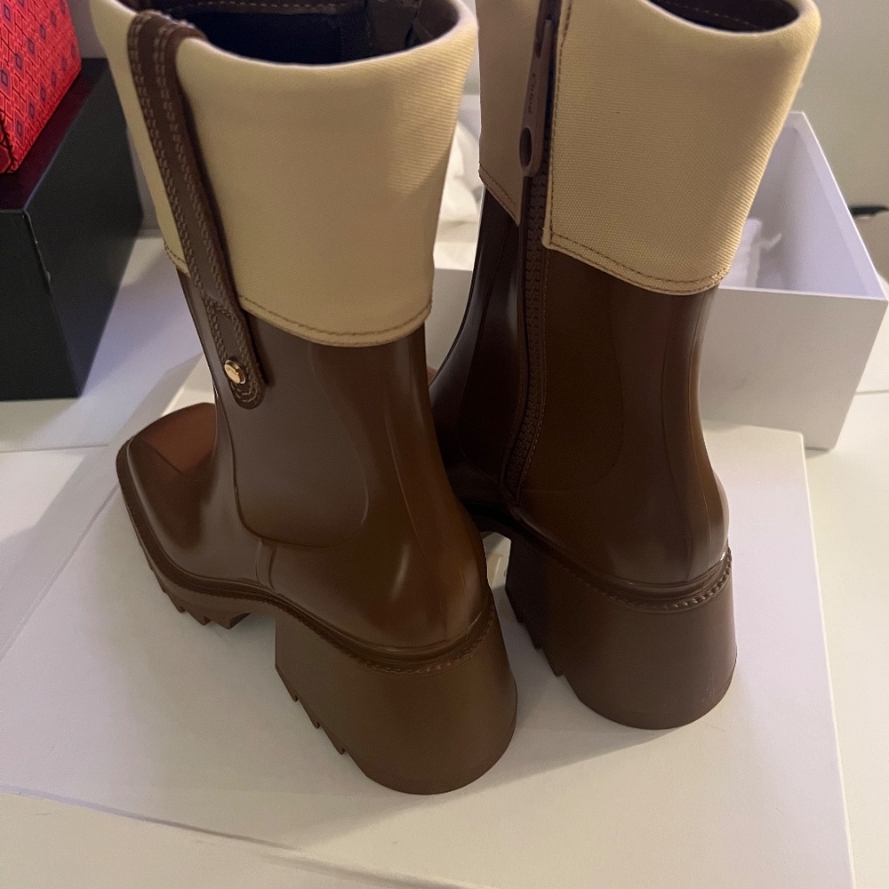 Chloe Betty Rubber Boots - Picture 6 of 8